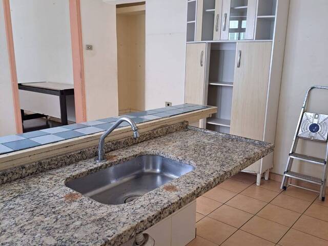 Casa para Venda em Jacareí - 4
