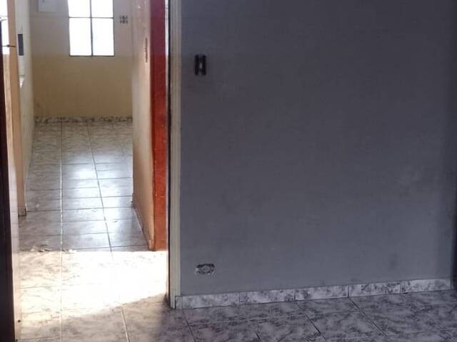Casa para Venda em Jacareí - 4