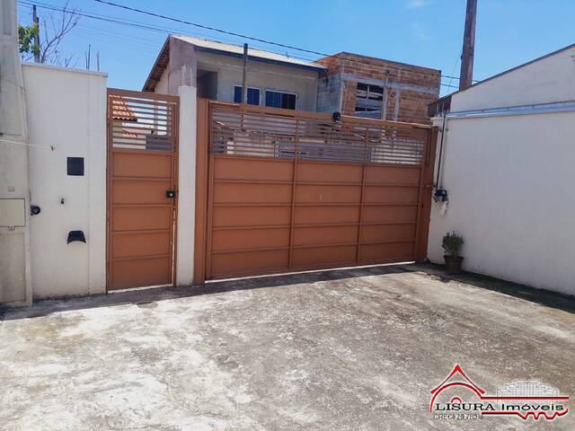 Venda em Residencial Parque dos Sinos - Jacareí