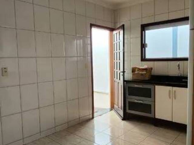 Casa para Venda em Jacareí - 4