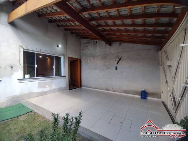 Venda em Loteamento Villa Branca - Jacareí