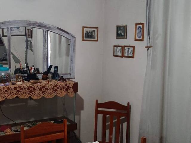 Casa para Venda em Jacareí - 3