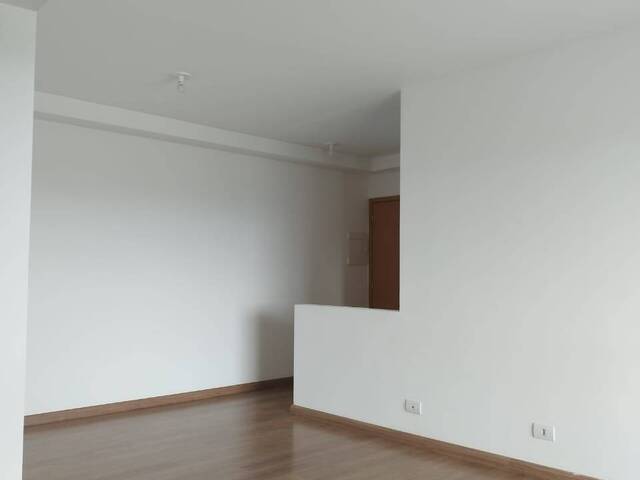 Apartamento para Venda em Jacareí - 4
