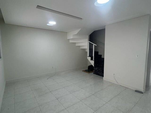 #13743 - Casa em condomínio para Locação em Jacareí - SP - 3
