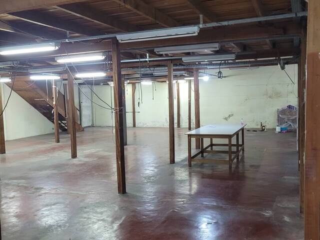 #13749 - Ponto Comercial para Locação em Jacareí - SP - 2