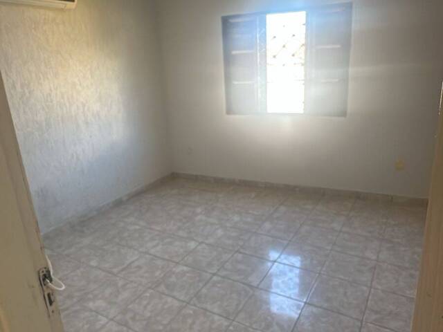 Casa para Venda em Jacareí - 4