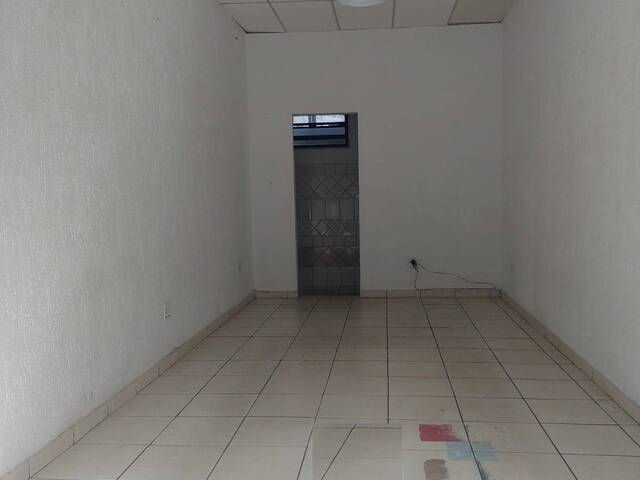#13772 - Ponto Comercial para Locação em Jacareí - SP - 2