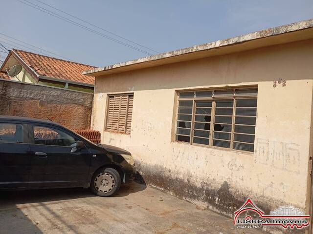Casa para Venda em Jacareí - 3