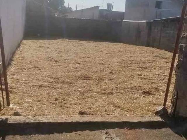 Terreno para Venda em Jacareí - 5