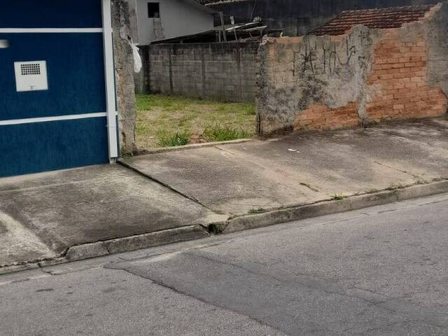 Venda em Cidade Salvador - Jacareí