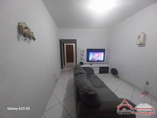 #13835 - Casa para Venda em Jacareí - SP - 2
