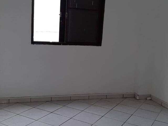 Casa para Venda em Jacareí - 4