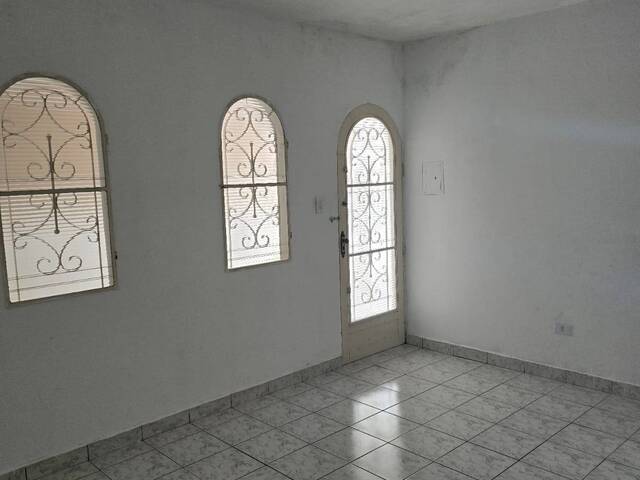 Casa para Venda em Jacareí - 4