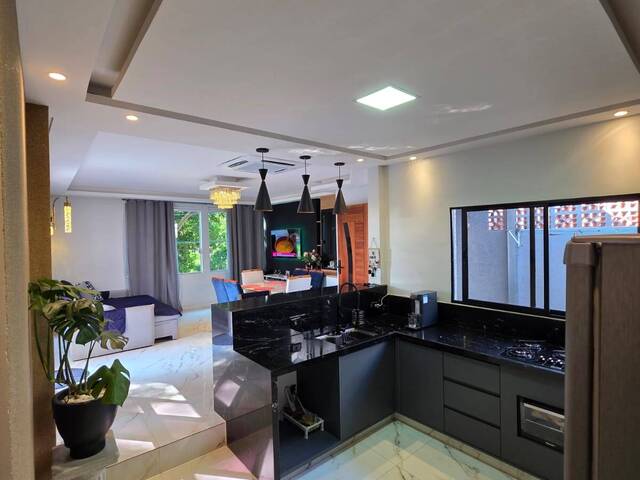 Casa para Venda em São José dos Campos - 5