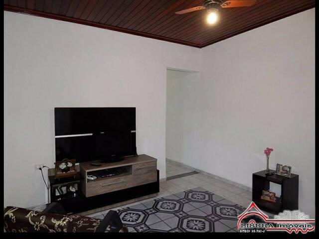 #13957 - Casa para Venda em Jacareí - SP - 3