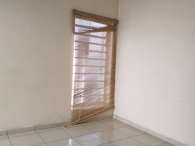 Sala para Venda em Jacareí - 4