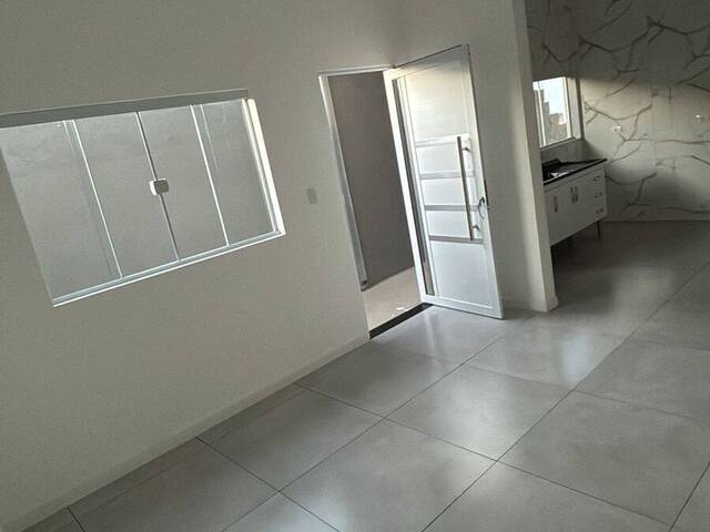 #14076 - Casa para Venda em Jacareí - SP - 3