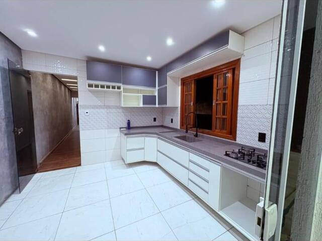 #14119 - Casa para Venda em Jacareí - SP - 2