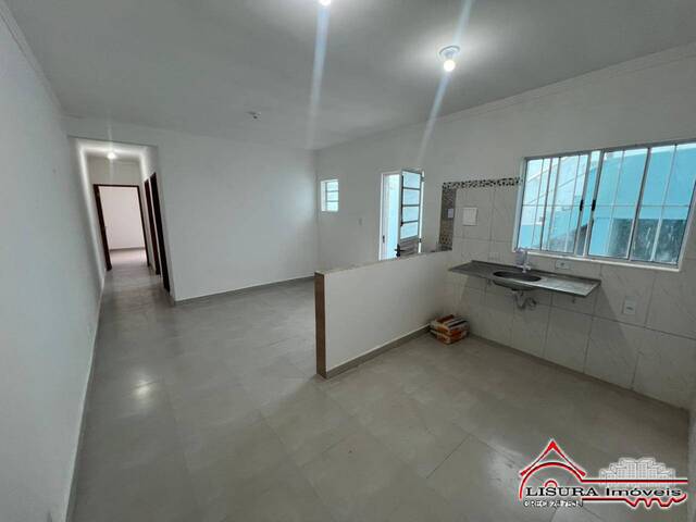Casa para Venda em Jacareí - 5