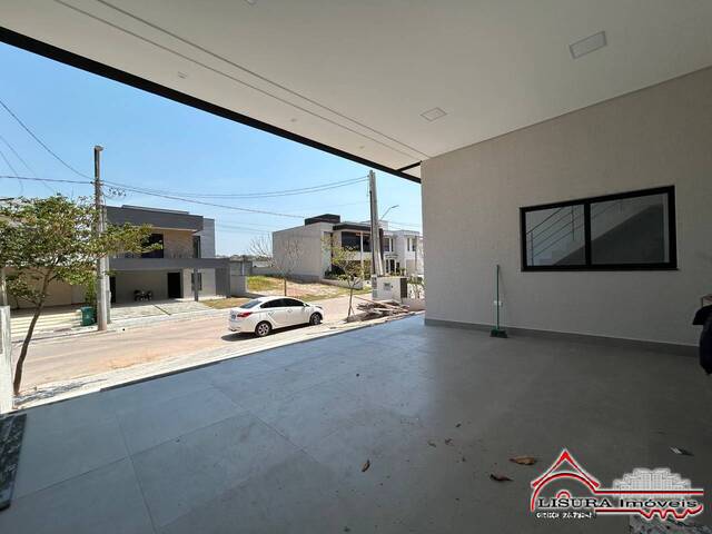 Casa em condomínio para Venda em Jacareí - 2
