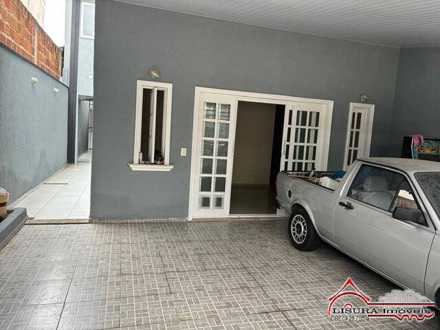 Casa para Venda em Jacareí - 3