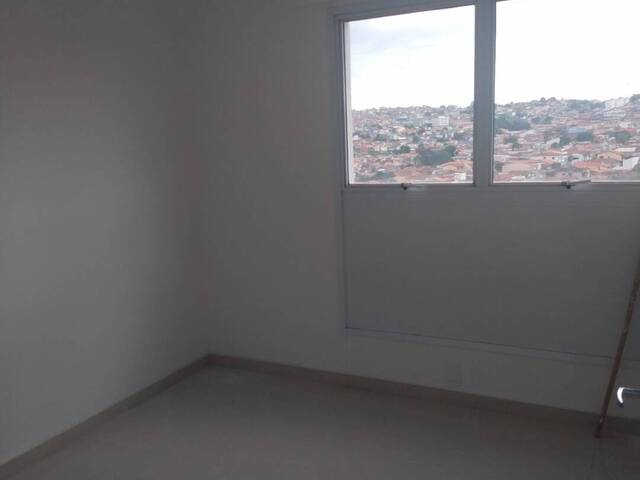 Sala para Venda em Jacareí - 5