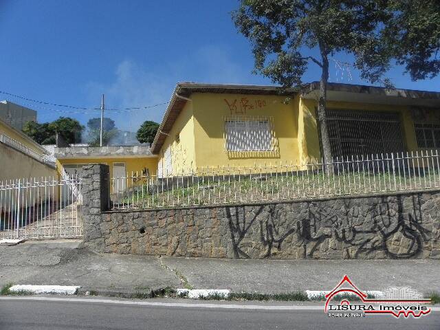 Casa para Venda em Jacareí - 3