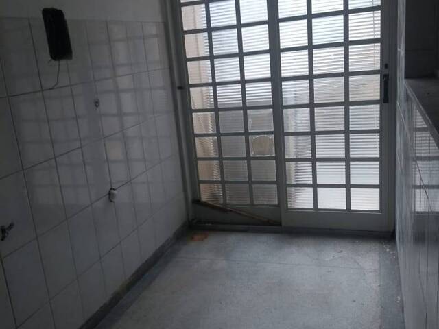 Ponto Comercial para Venda em Jacareí - 4
