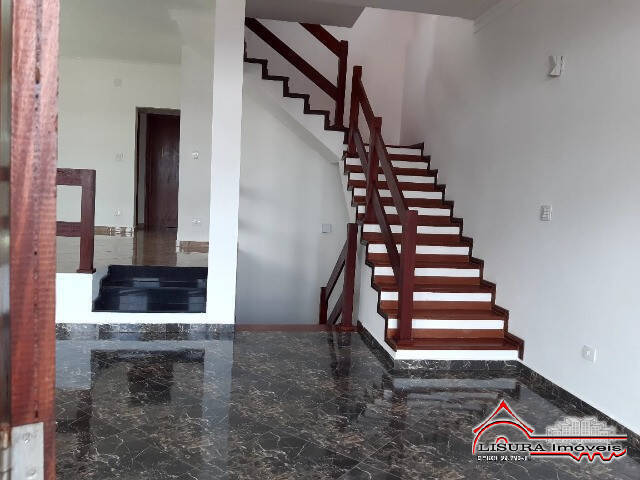 Casa para Venda em Jacareí - 4