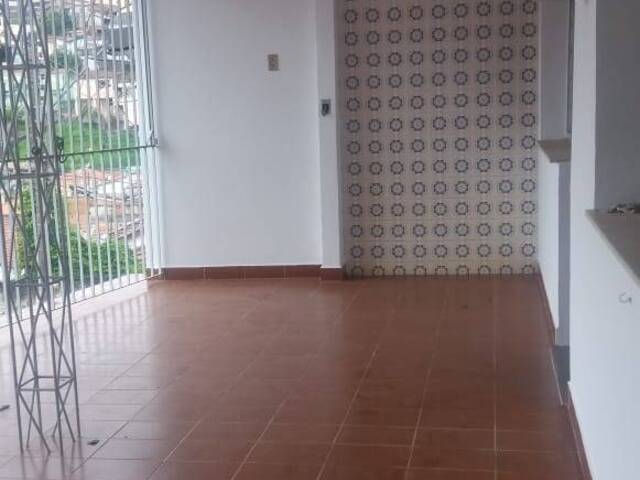 Casa para Venda em Jacareí - 2