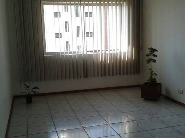 Apartamento para Venda em Jacareí - 2