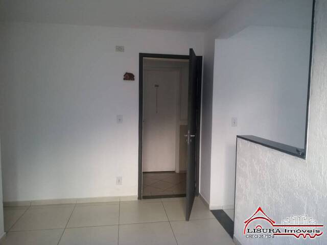Apartamento para Venda em Jacareí - 2