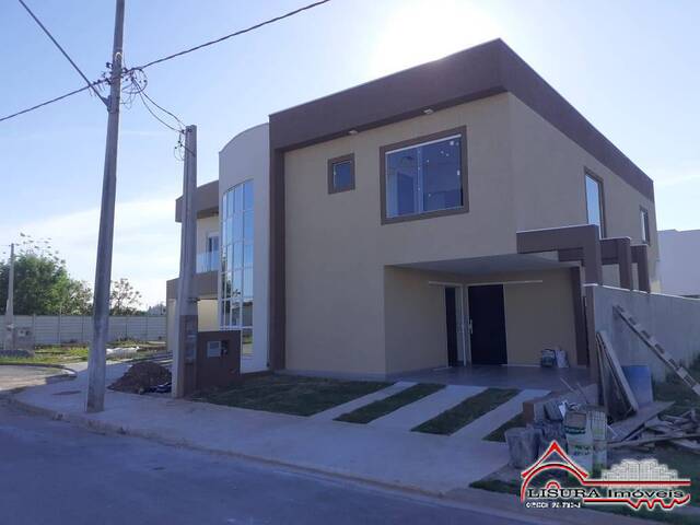 Casa em condomínio para Venda em Jacareí - 2