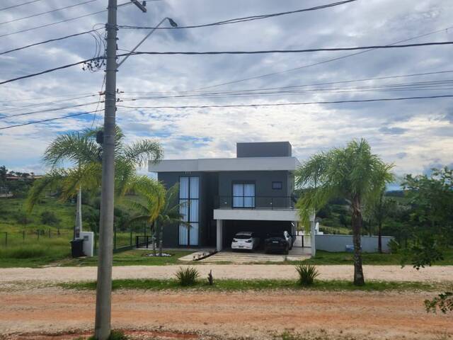 Casa para Venda em Jacareí - 4