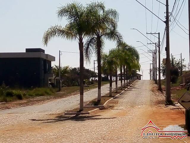 Terreno em condomínio para Venda em Jacareí - 4