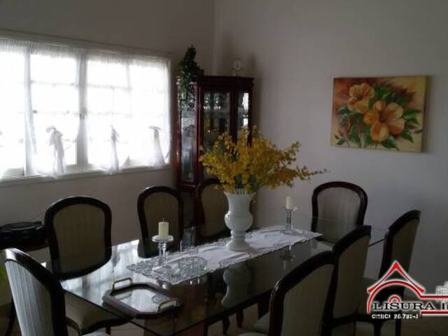 Casa para Venda em Jacareí - 2