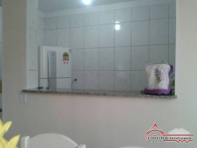 Casa em condomínio para Venda em Jacareí - 3