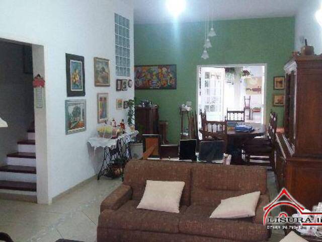 Casa em condomínio para Venda em Jacareí - 2
