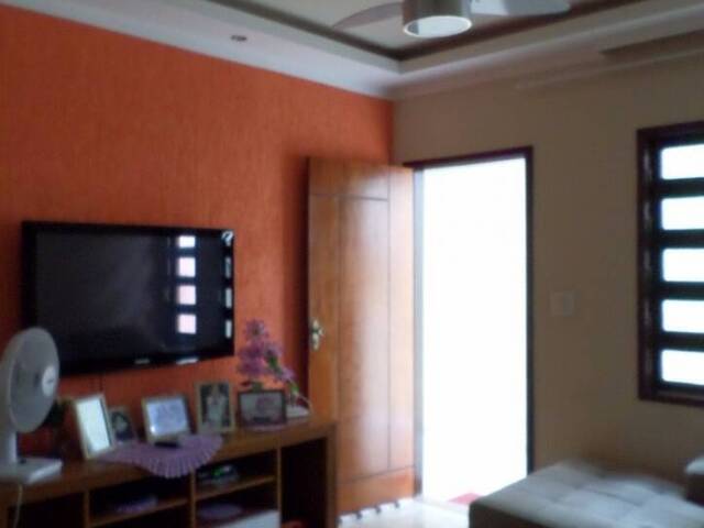 Casa para Venda em Jacareí - 3