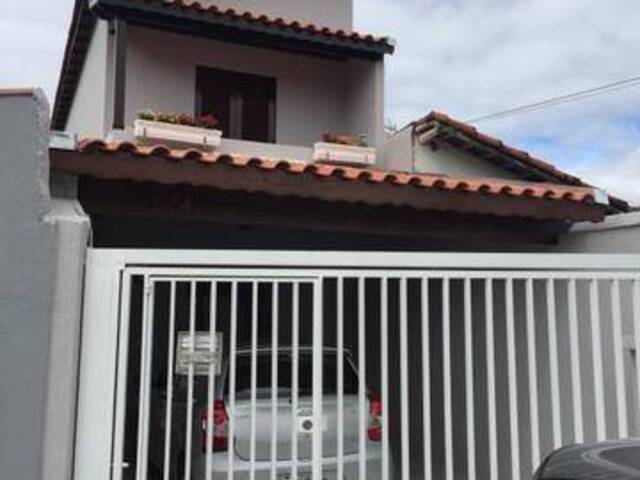 Casa para Venda em Jacareí - 2