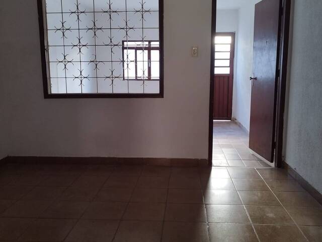 Casa para Venda em Jacareí - 5