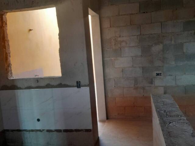Casa para Venda em Jacareí - 4