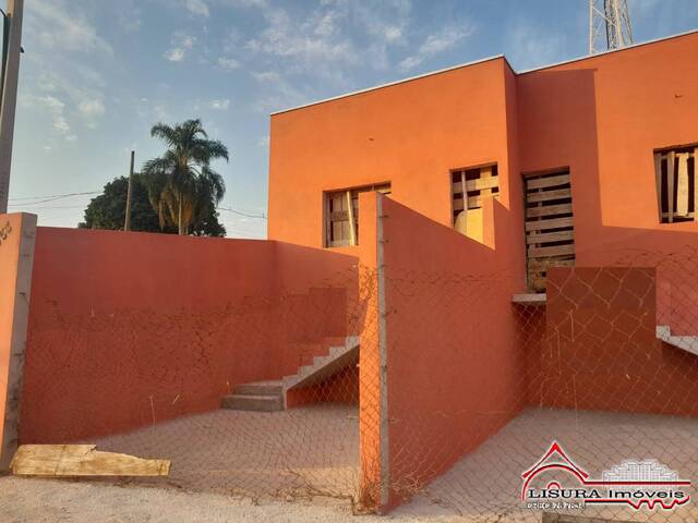 Casa para Venda em Jacareí - 3