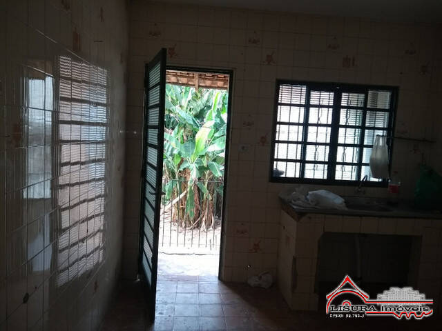 Casa para Venda em Jacareí - 3