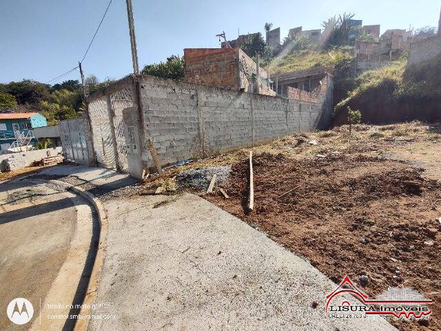 Terreno para Venda em Jacareí - 2