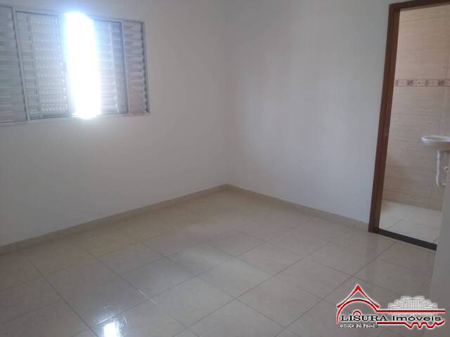 Casa para Venda em Jacareí - 2