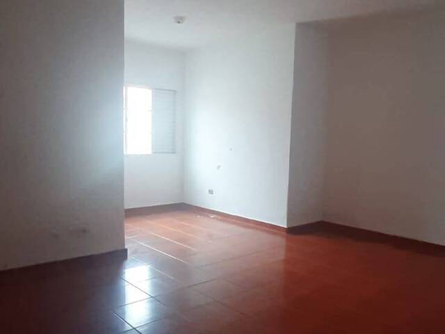 Casa para Venda em Jacareí - 3