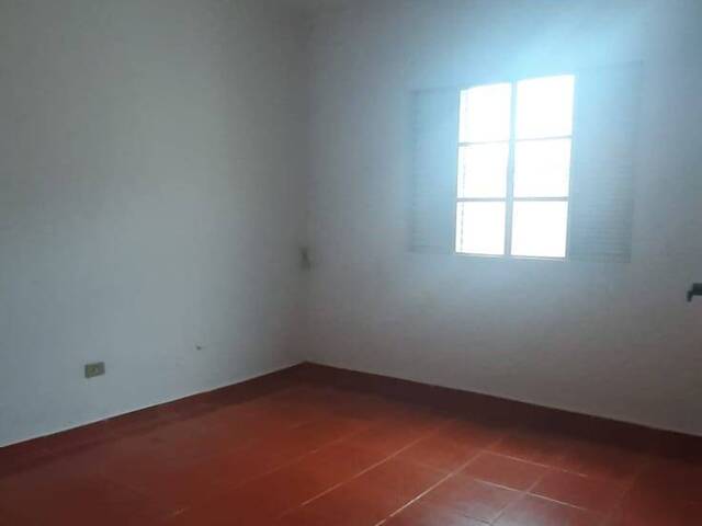Casa para Venda em Jacareí - 4