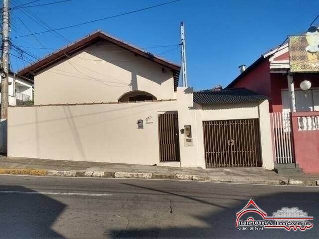 Casa para Venda em Jacareí - 2