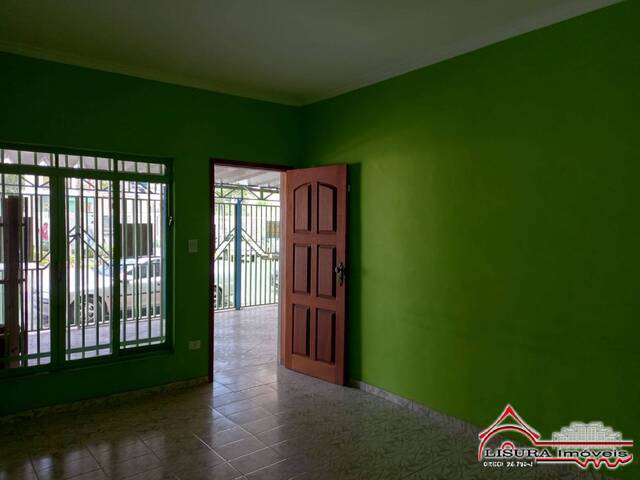 Casa para Venda em Jacareí - 4